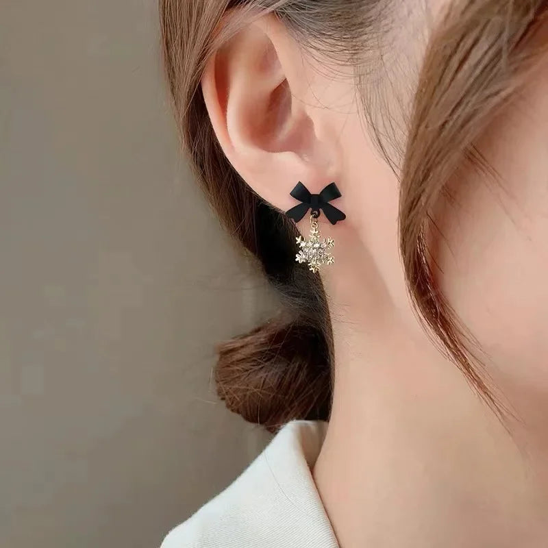 Red Bow Knot Snowflakes Drop Earring for Women Christmas Santa Claus Snowman Earrings Girls Xmas Jewelry Gifts